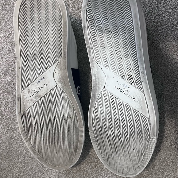 Givenchy slip-on elastic sneakers - Men’s size 12 - Picture 9 of 9